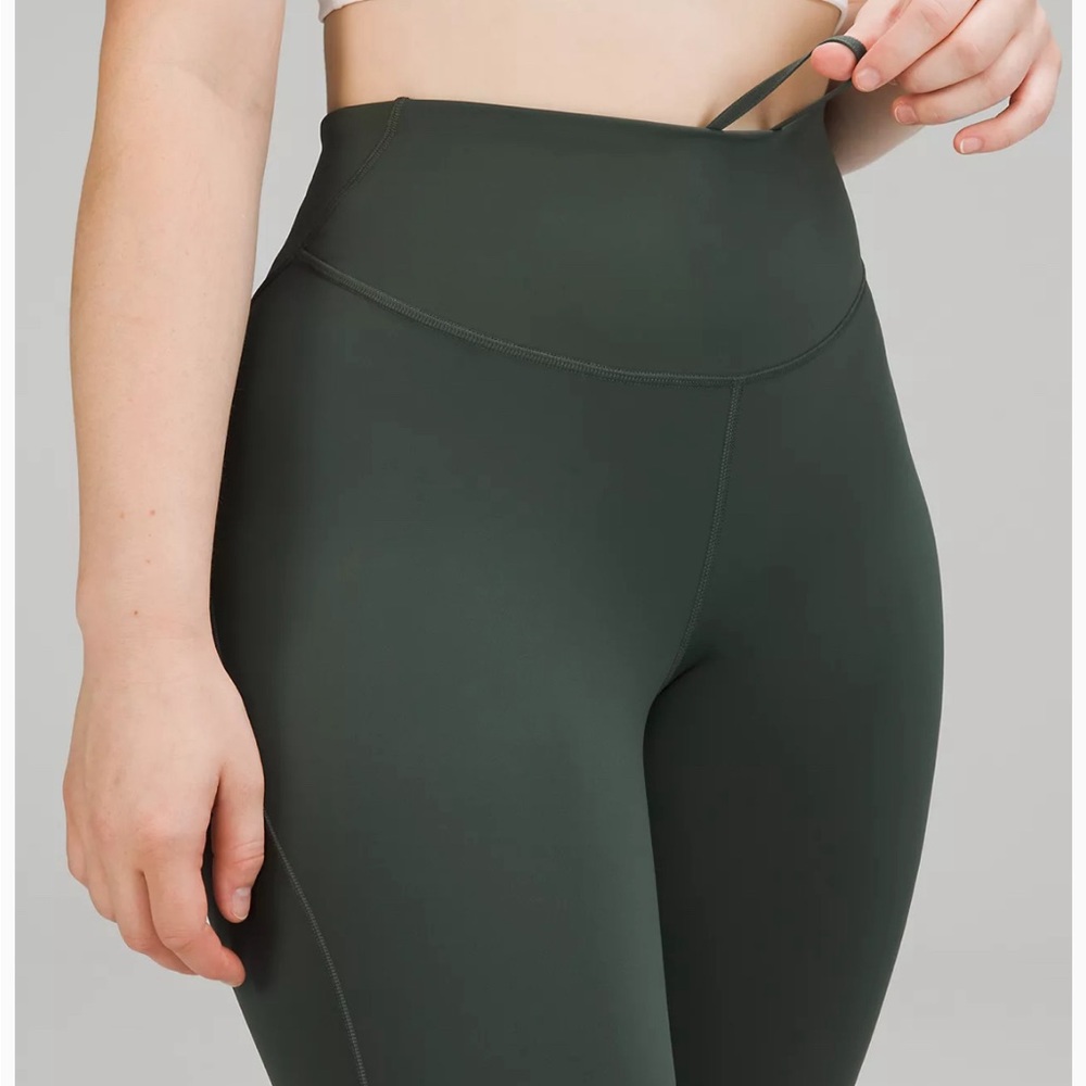 Lululemon Base Pace HR crop 23” legging size 14 - Picture 1 of 4